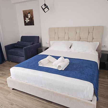 Ardit Seaside Rooms Sarandë Exterior foto