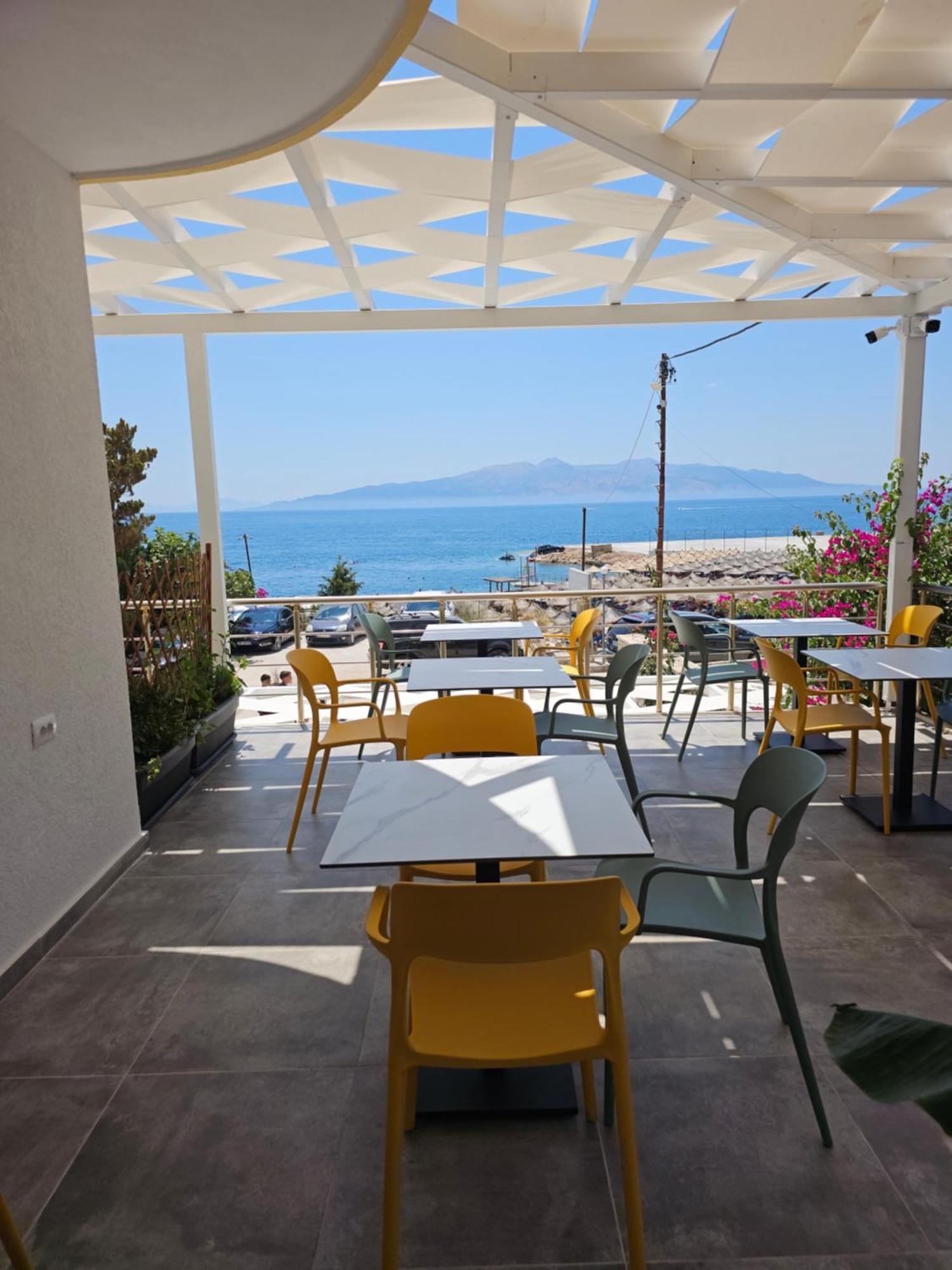 Ardit Seaside Rooms Sarandë Exterior foto